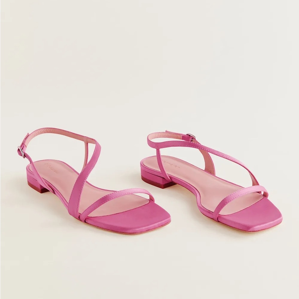 Women's Pink Strappy Sandals - NEW